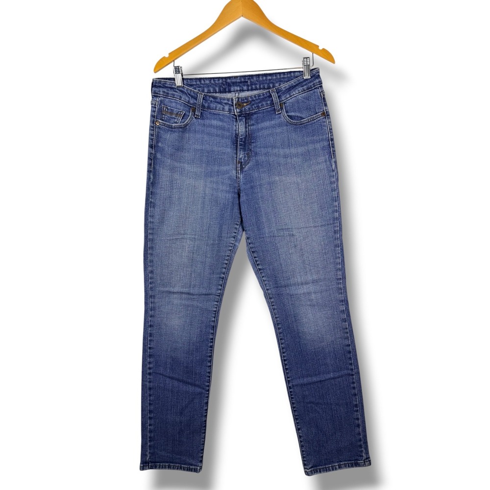 Levis Denim Jeans Women 14M 32x31 Blue Straight Leg Cotton‎ Classic Medium Wash